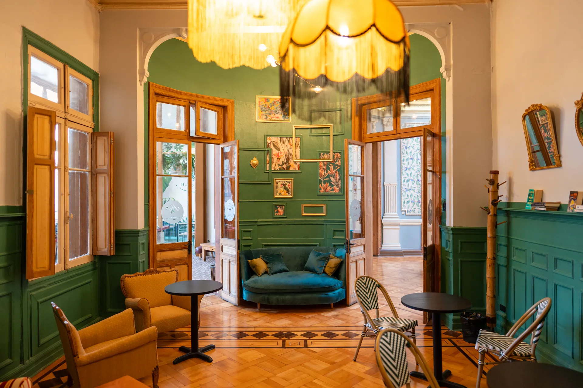 Common Areas at Happy Hostel Santiago — photo 21