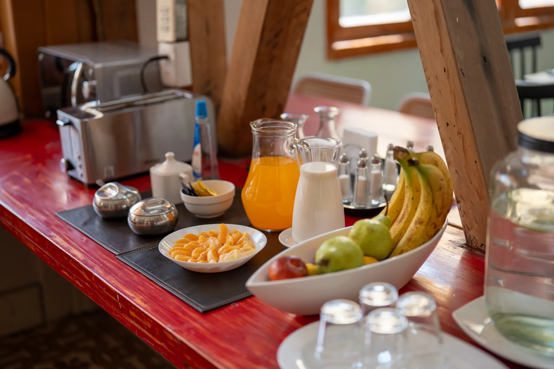 Common Areas at Happy Hostel Santiago — photo 32