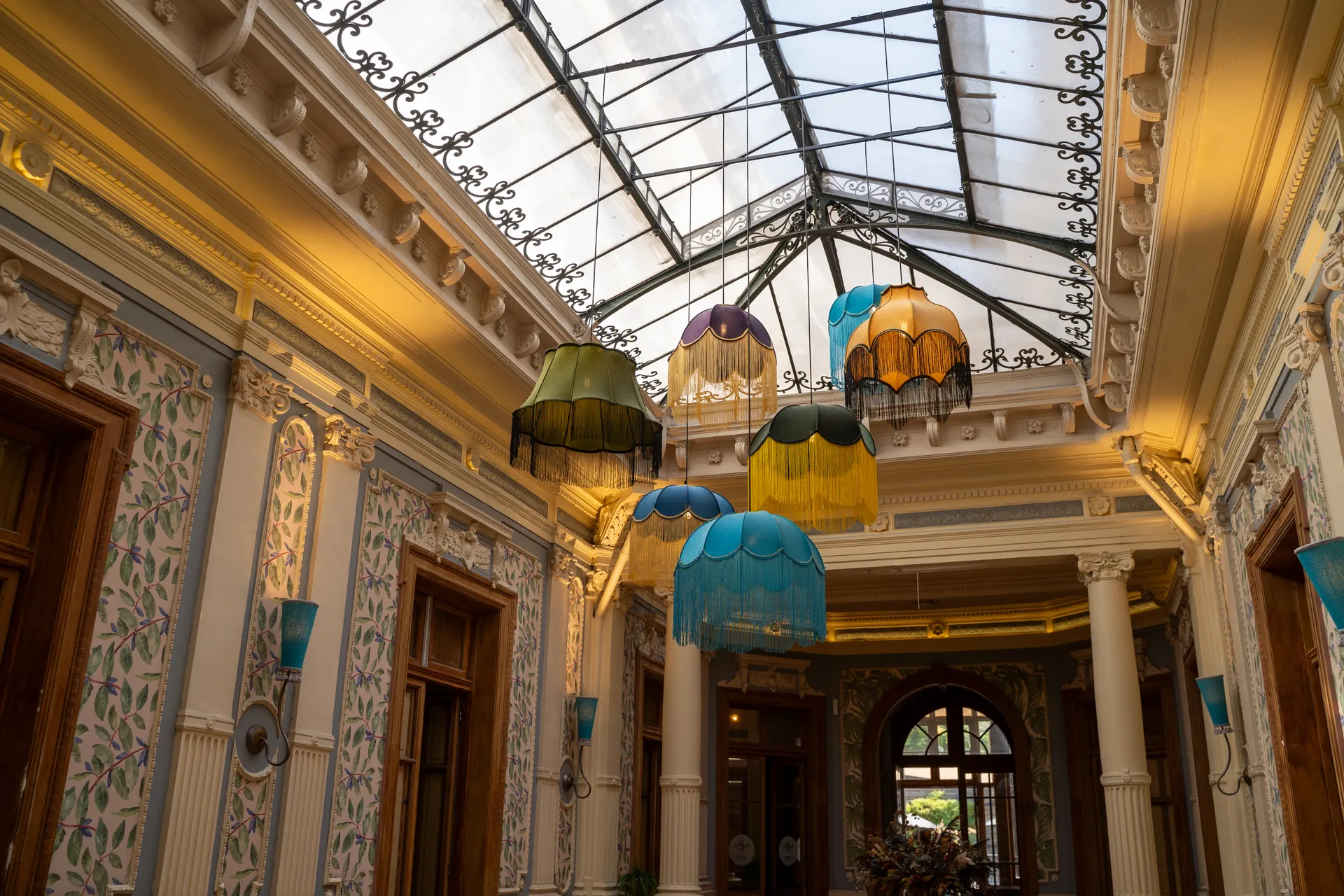 Grand Hall at Happy Hostel Santiago — photo 6