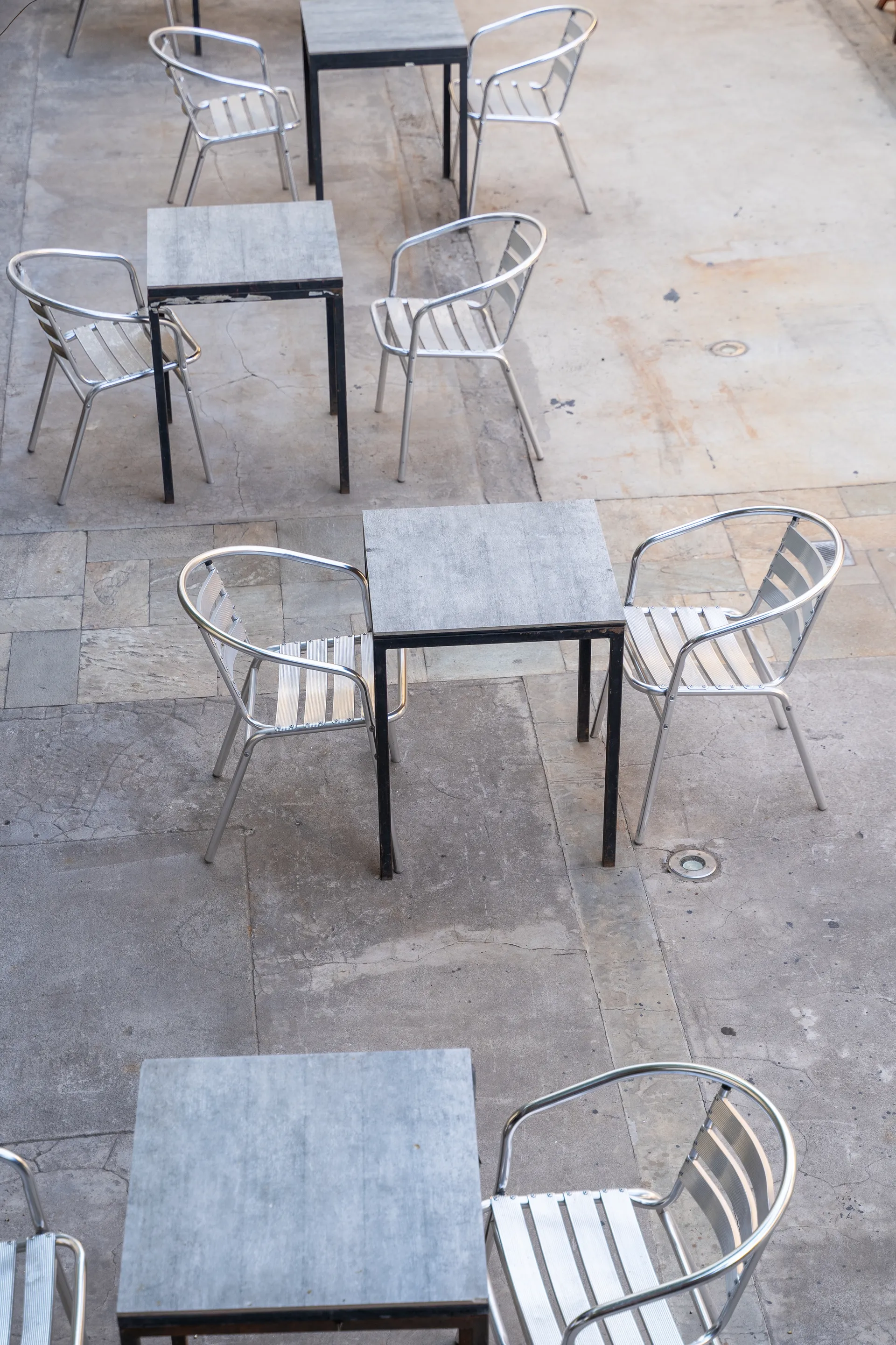 Garden & Patio at Happy Hostel Santiago — photo 21