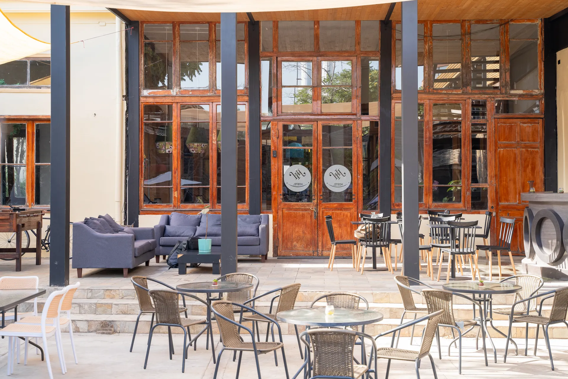 Garden & Patio at Happy Hostel Santiago — photo 25