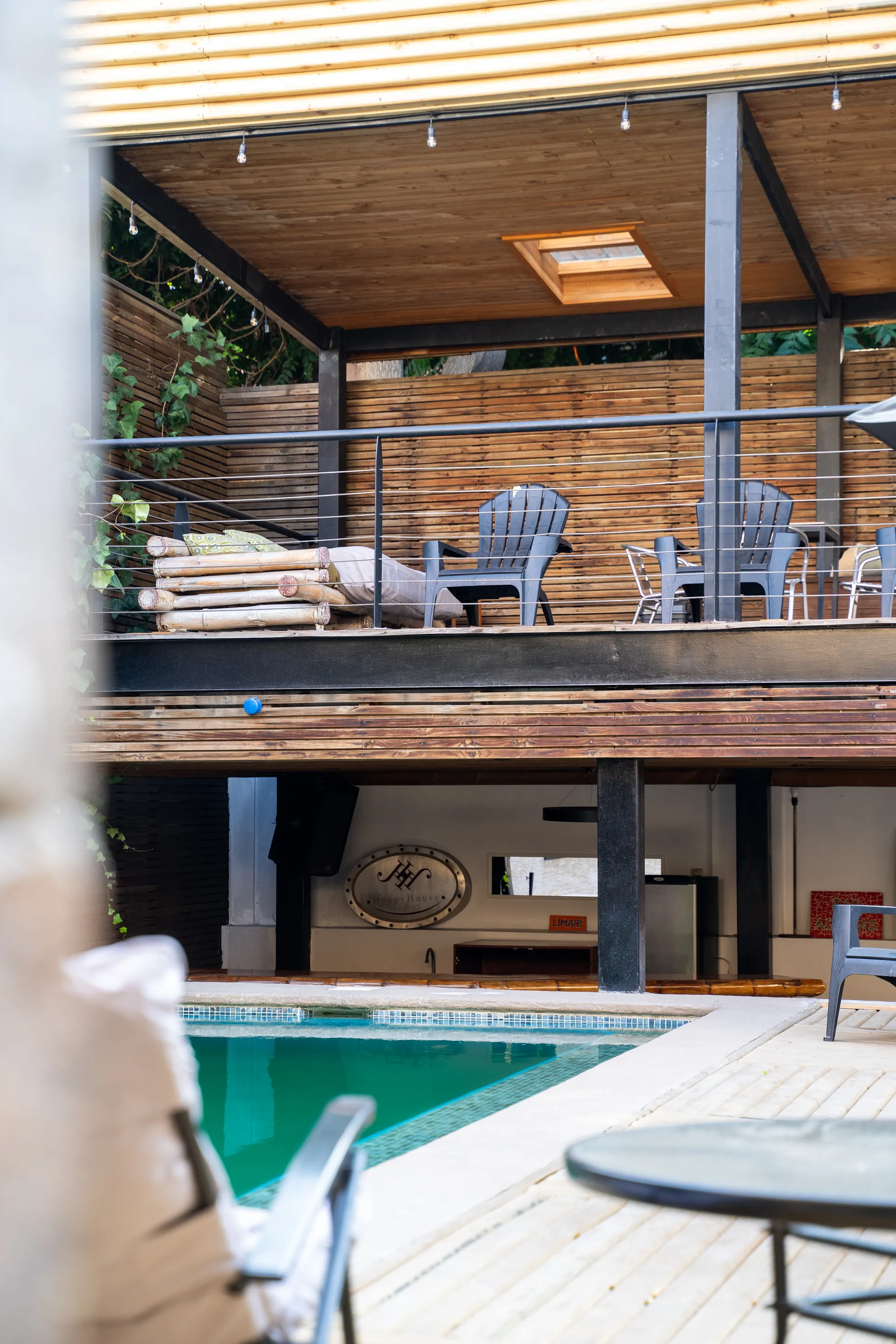 Garden & Patio at Happy Hostel Santiago — photo 28