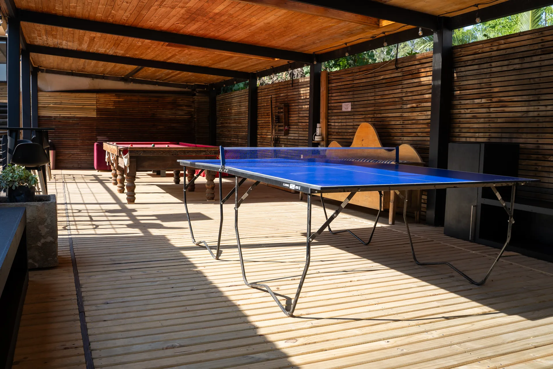 Garden & Patio at Happy Hostel Santiago — photo 29