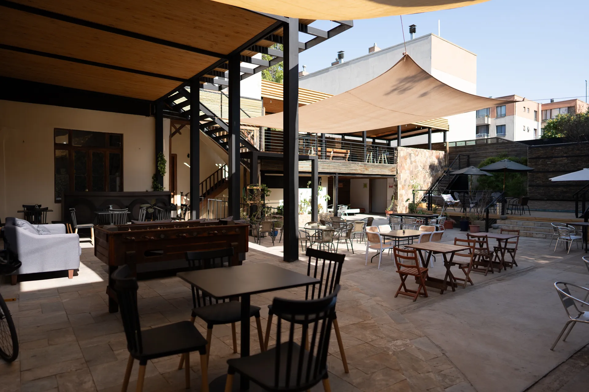 Garden & Patio at Happy Hostel Santiago — photo 46